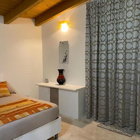 Pensionat Casa Ghirthalos *